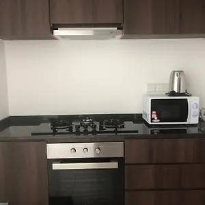 Apartment Seaview Water Purify Cozy Comfortable For Short & Long In The Landmark By Katana, George Town